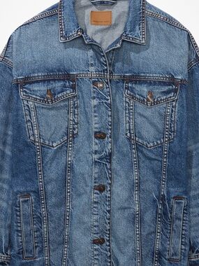 American Eagle Outfitters Blue Denim Jean Jacket
